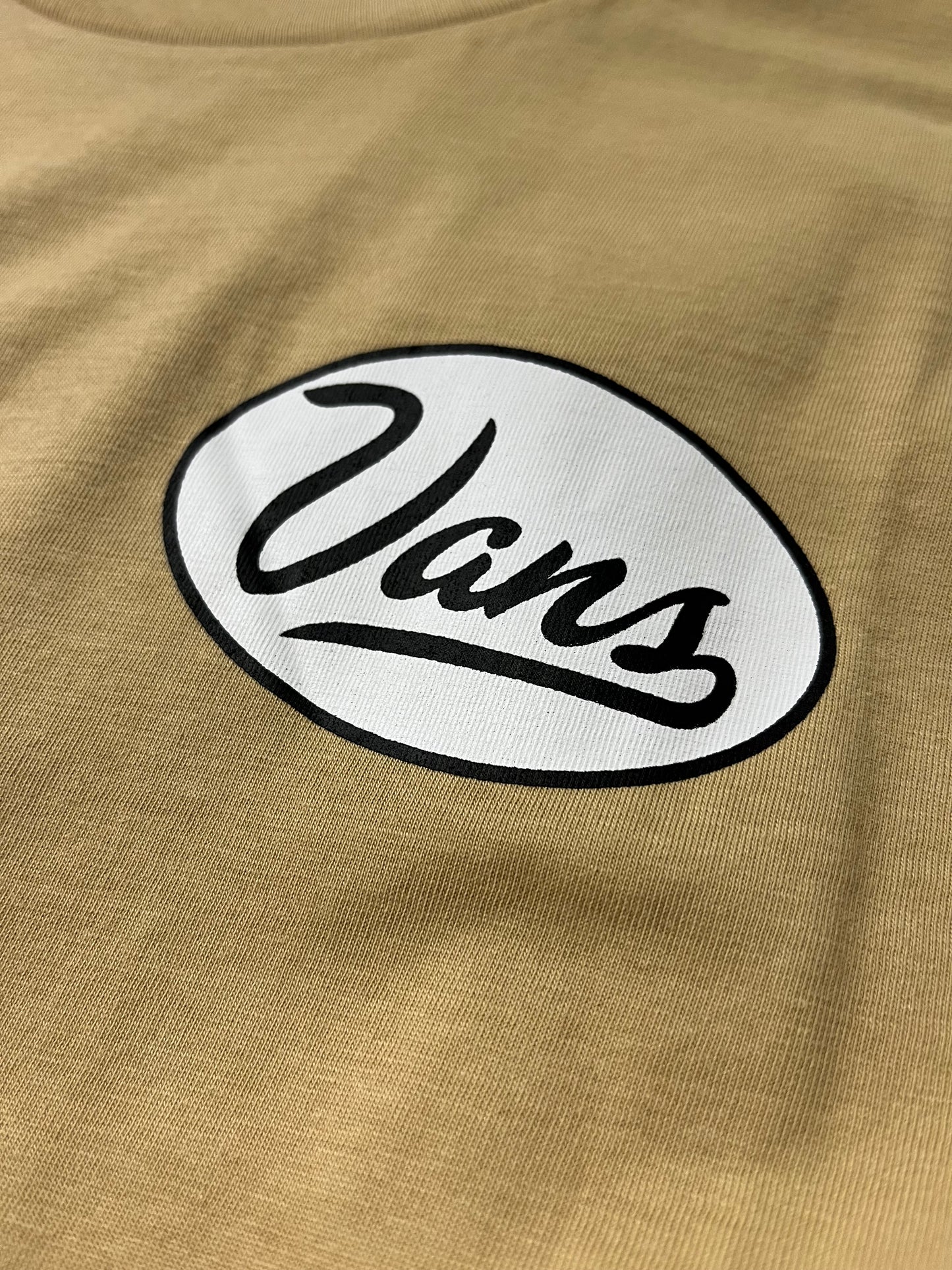 VANS - GAS STATION LOGO TEE - TAUPE