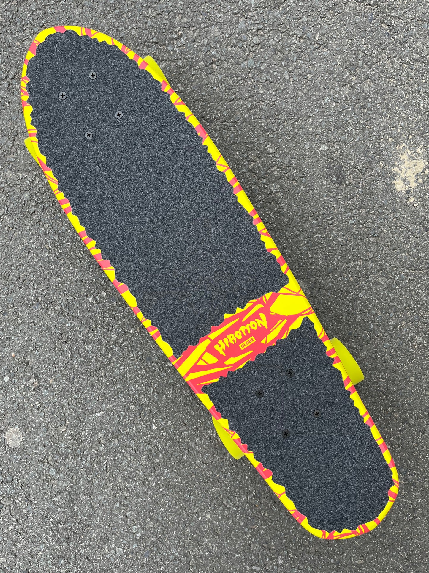 GLOBE - BLAZER 26" CRUISERBOARD - LAZER ROO