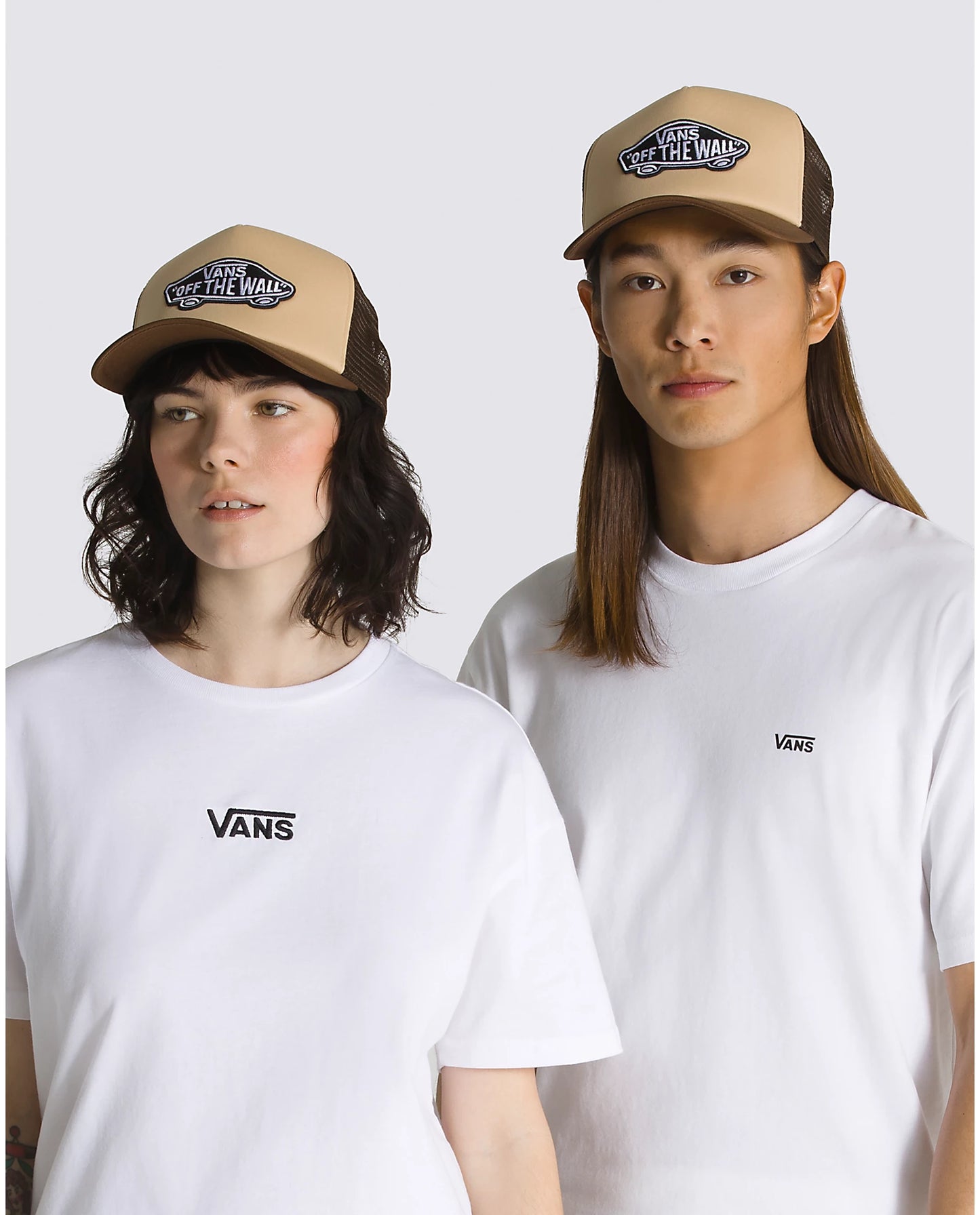 VANS - CLASSIC PATCH CURVED BILL TRUCKER HAT - SEPIA