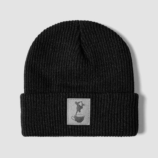 LOVENSKATE - DRINK TEA BEANIE - BLACK